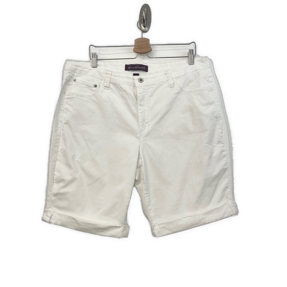Gloria Vanderbilt -Women's White Jean Rolled Hem Shorts- 16W